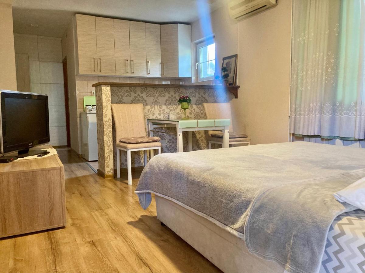 Apartment Milos Belgrado Quarto foto